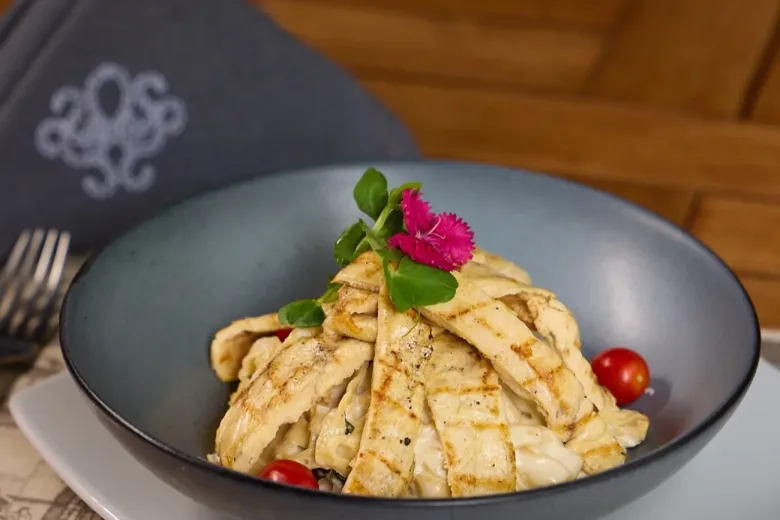 Pasta emplatada de Cabo Coyote, lista para salir
